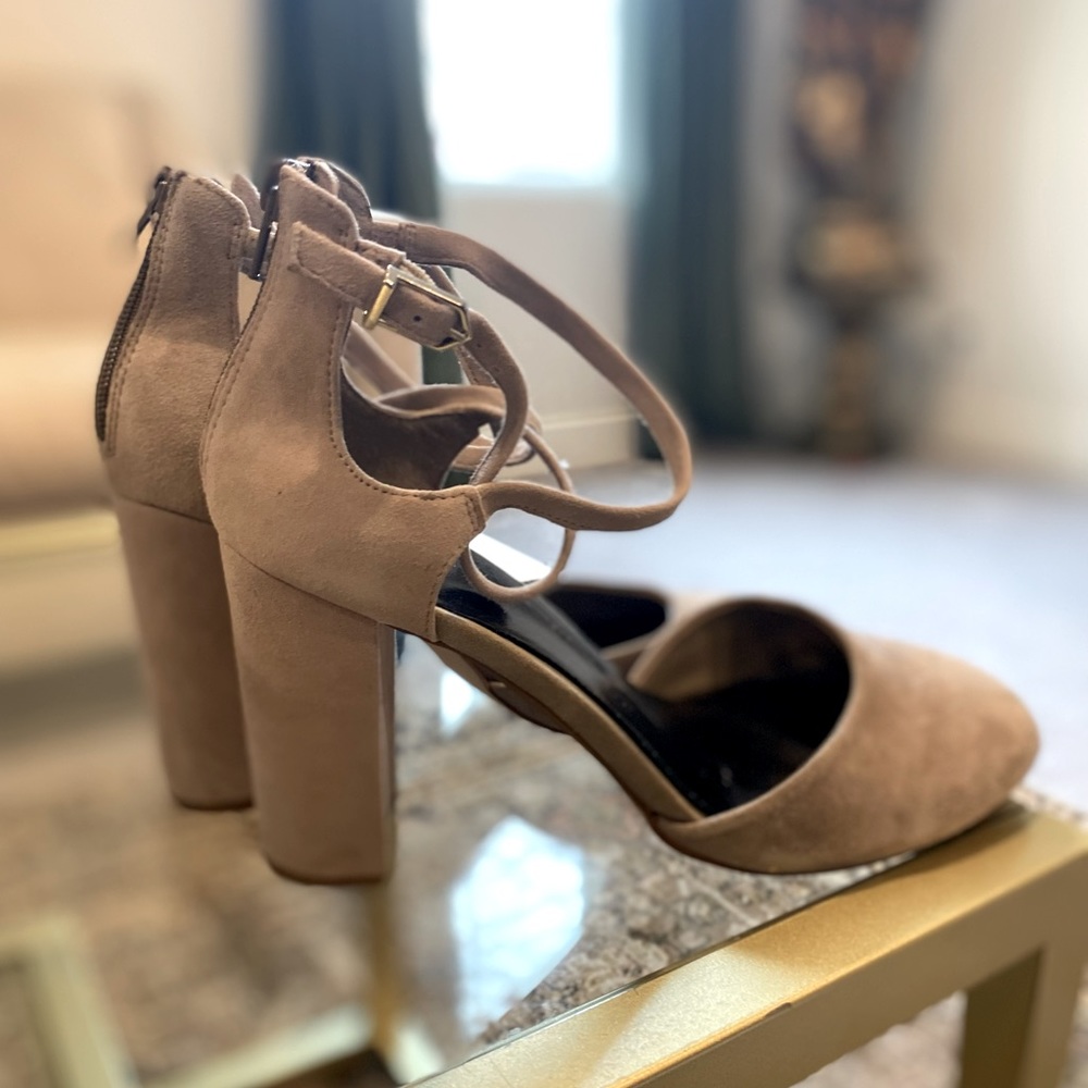 Grey Bleecker & Bond Heels